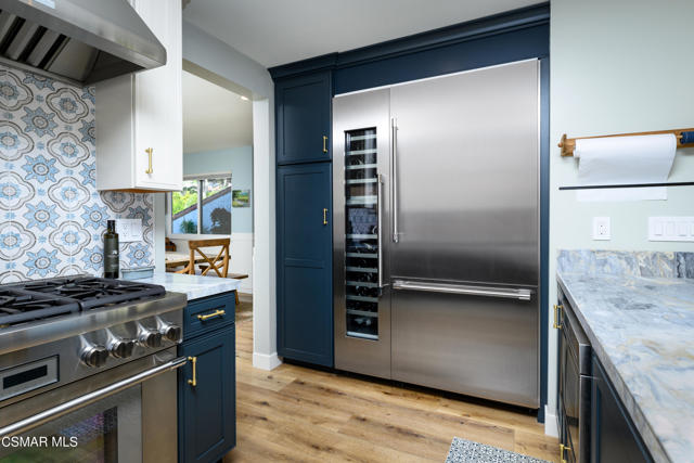 818 Caliente Lane, Ventura CA: https://media.crmls.org/mediaz/3c6e69c2-a785-4e9f-8323-8f340f24752f.jpg