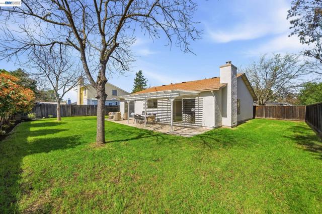 Image 30 of 47 For 5981 Skylinks