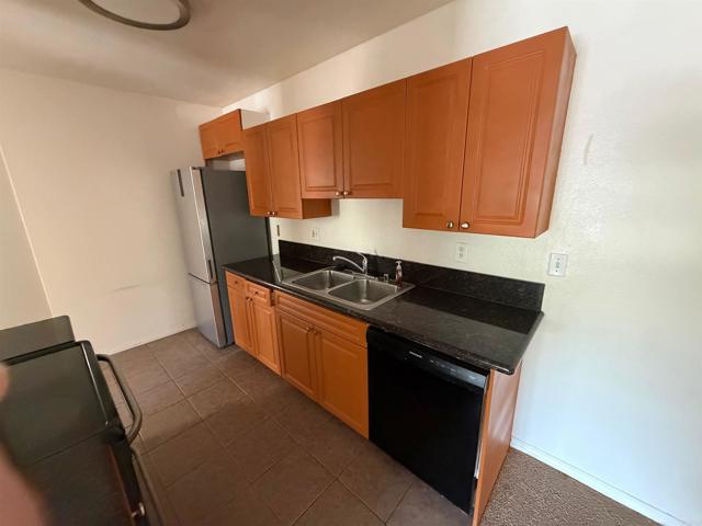 Detail Gallery Image 13 of 15 For 3030 Alta View Dr #C 207,  San Diego,  CA 92139 - 2 Beds | 2 Baths