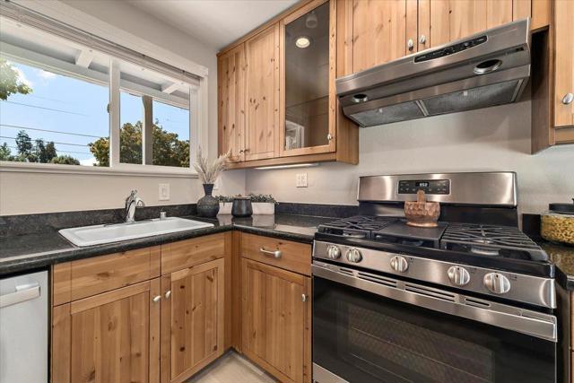 575 Fir Avenue, Sunnyvale CA: https://media.crmls.org/mediaz/3c703495-b4f1-4f8d-8952-486bc108b0f8.jpg