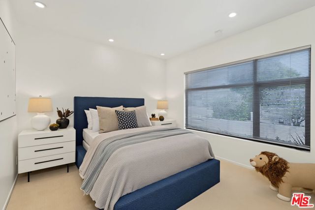 4 Bed Home for Sale in Los Angeles, California