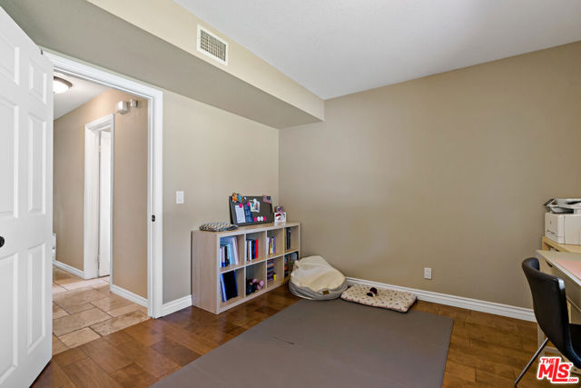 683 Triunfo Canyon Road, Westlake Village CA: https://media.crmls.org/mediaz/3c70f7c1-dea4-4216-b396-eb6871d36793.jpg