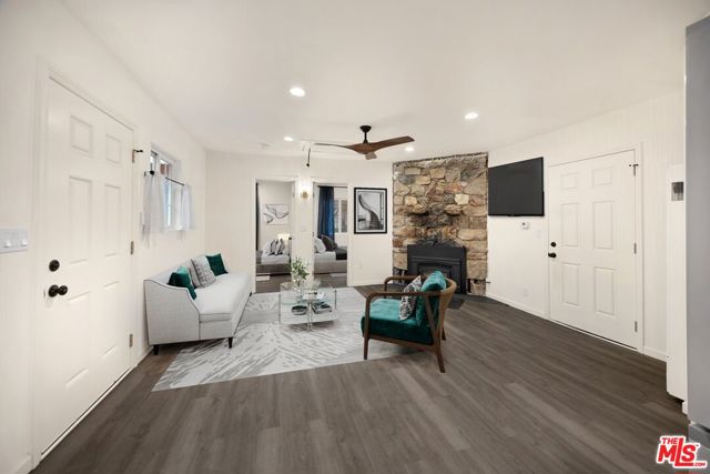 23899 Pioneer Camp Road, Crestline CA: https://media.crmls.org/mediaz/3c714a06-7671-4068-8597-e2e9dd22d197.jpg