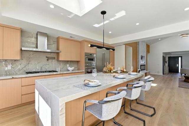 1313 Arleen Avenue, Sunnyvale CA: https://media.crmls.org/mediaz/3c717c48-31a1-4670-98b6-85aac2f2a656.jpg