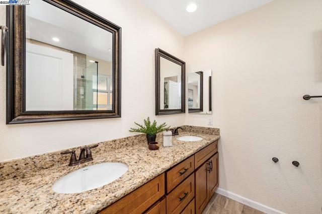 1464 Windsor Way, Livermore CA: https://media.crmls.org/mediaz/3c743f6b-2b98-40a6-a834-016e73a9ce83.jpg