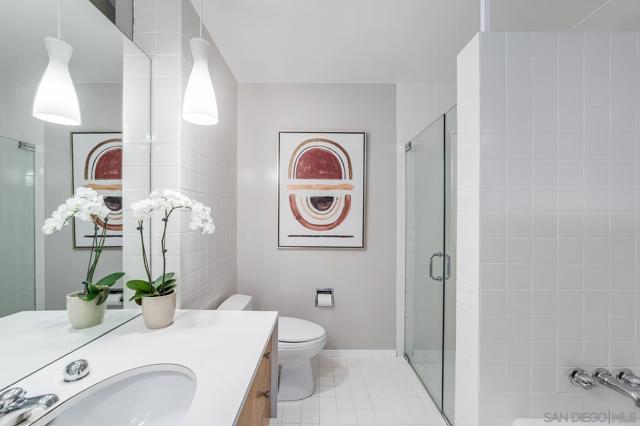 3200 6th Avenue, San Diego CA: https://media.crmls.org/mediaz/3c752358-54a5-4d9e-9c18-106c3b5c1a3a.jpg
