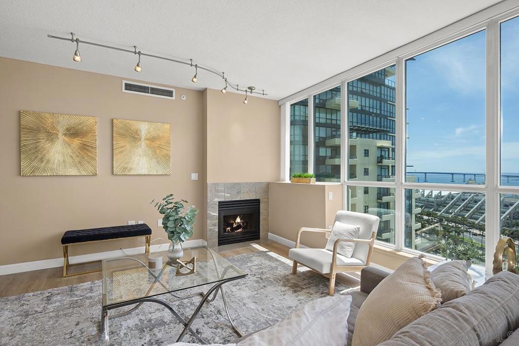 555 Front Street - photo 15