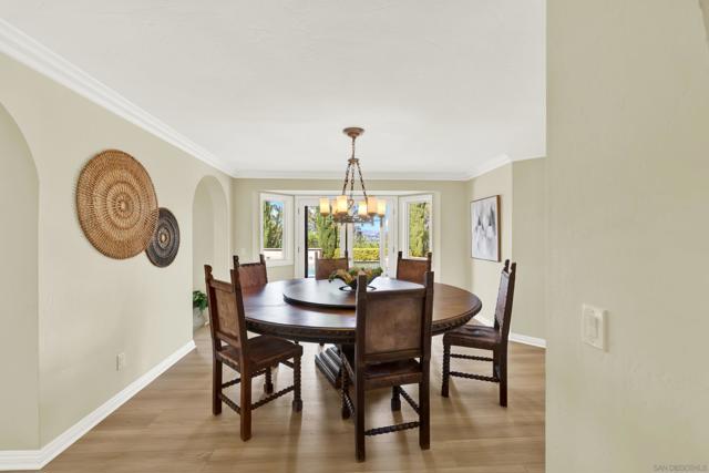 12206 Fairway Pointe Row, San Diego CA: https://media.crmls.org/mediaz/3c75f685-99e8-4a66-86b3-b767bc8cb700.jpg