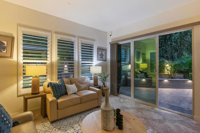 674 Calypso Pl, Encinitas CA: https://media.crmls.org/mediaz/3c765705-b681-4b95-82da-7e33f1d29a78.jpg