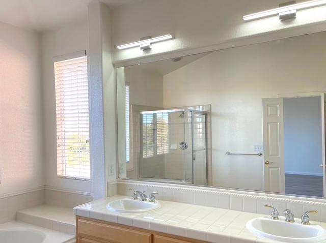 1065 Rockport Avenue, Redwood City CA: https://media.crmls.org/mediaz/3c777d72-7155-4f9b-a890-fb1eae8a3d06.jpg