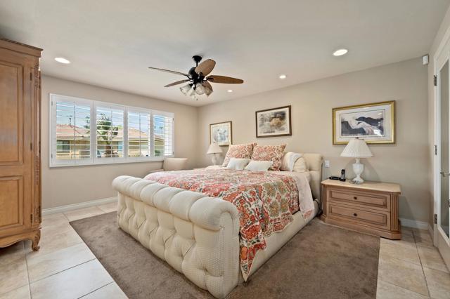 49 Camisa Lane, Palm Desert CA: https://media.crmls.org/mediaz/3c77f8d3-03c7-4979-90eb-56e1ba9c4482.jpg