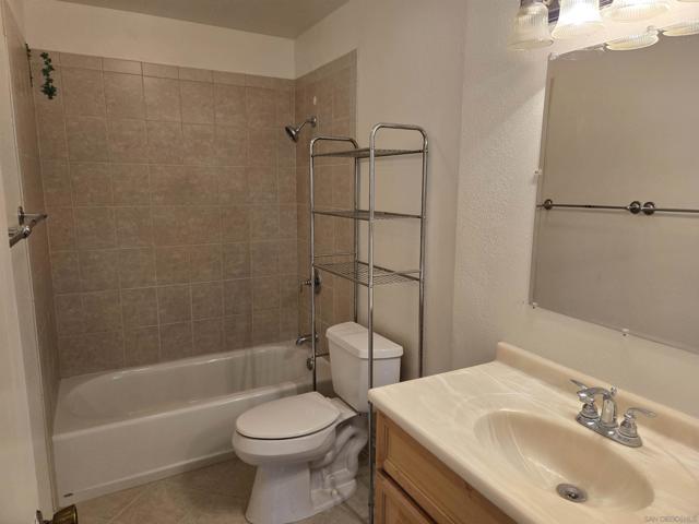 6883 Bear River Row, San Diego CA: https://media.crmls.org/mediaz/3c788b1f-1ba4-4a69-a463-6f8f70c2f91d.jpg
