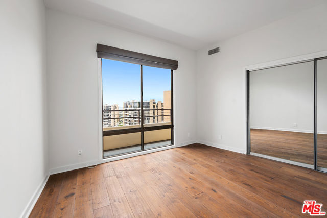 4337 Marina City Drive, PH42 photo 23