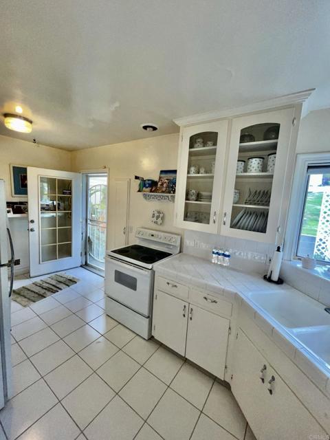 Detail Gallery Image 16 of 19 For 2357 via Monserate, Fallbrook,  CA 92084 - 3 Beds | 2 Baths