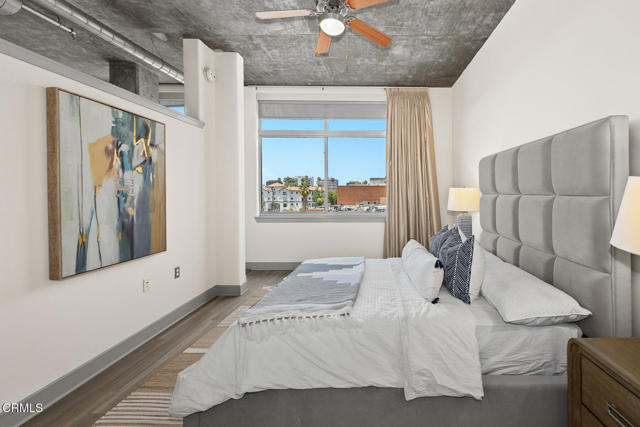 840 E Green Street, Pasadena CA: https://media.crmls.org/mediaz/3c7c18ae-316a-4ed8-9bfa-e335c1b62b30.jpg