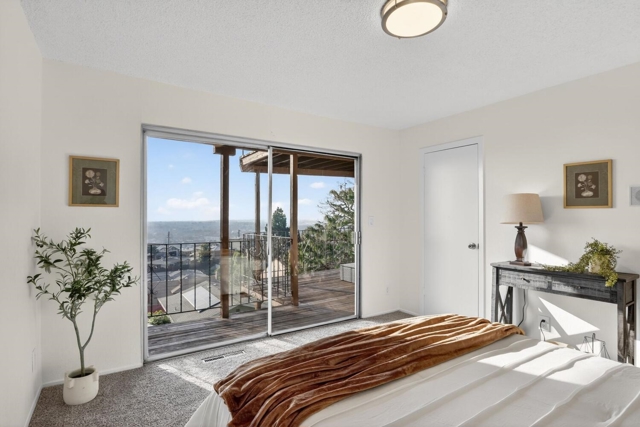 16605 Rolando Ave, Castro Valley CA: https://media.crmls.org/mediaz/3c7edcba-bc72-43b7-8329-3c1caf5ae71c.jpg