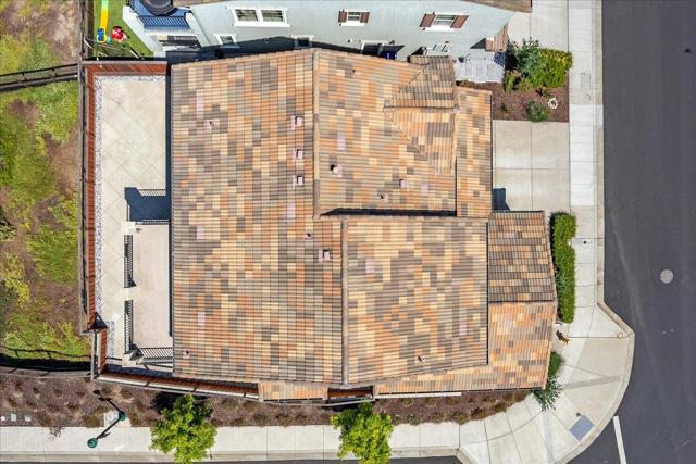 30111 Mountain View Drive, Hayward CA: https://media.crmls.org/mediaz/3c7f6931-d9aa-4e2f-949d-a06954091d43.jpg