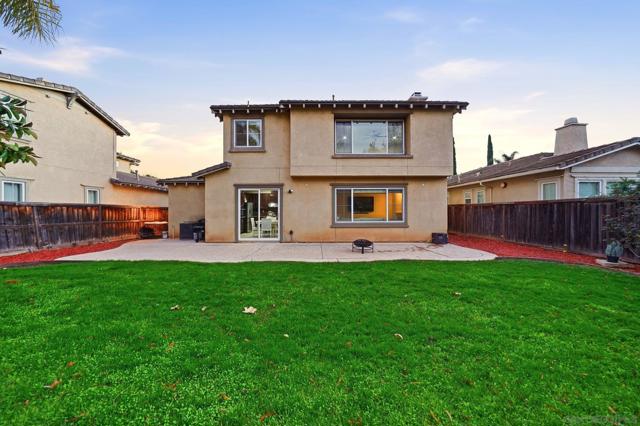 2923 Oro Blanco Cir, Escondido CA: https://media.crmls.org/mediaz/3c7f6dda-c2f2-41df-a243-ffed0bb164eb.jpg