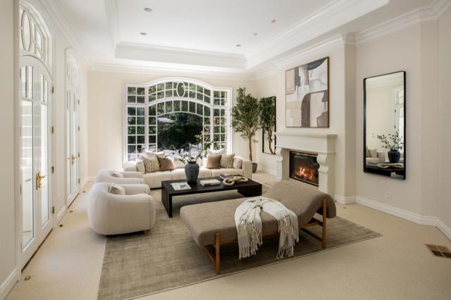 68 Almendral Avenue, Atherton CA: https://media.crmls.org/mediaz/3c8085c7-6c98-4915-a7e0-4847926c2ac3.jpg