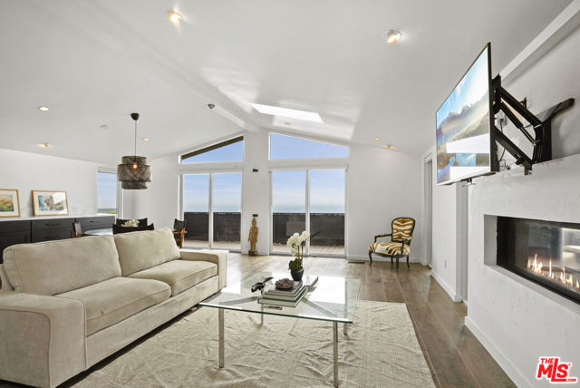 Drew Fenton | 29500 Heathercliff Malibu CA | MLS: 7272232