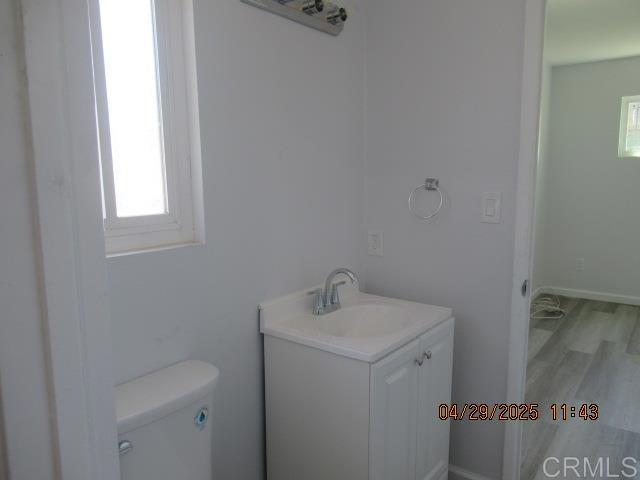Detail Gallery Image 8 of 12 For 241 Los Soneto Dr, San Diego,  CA 92114 - 3 Beds | 2 Baths