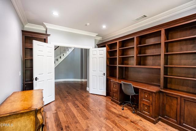 4414 Paseo Santa Rosa, Newbury Park CA: https://media.crmls.org/mediaz/3c825e52-24c1-40f4-9de6-5232dc980ddf.jpg