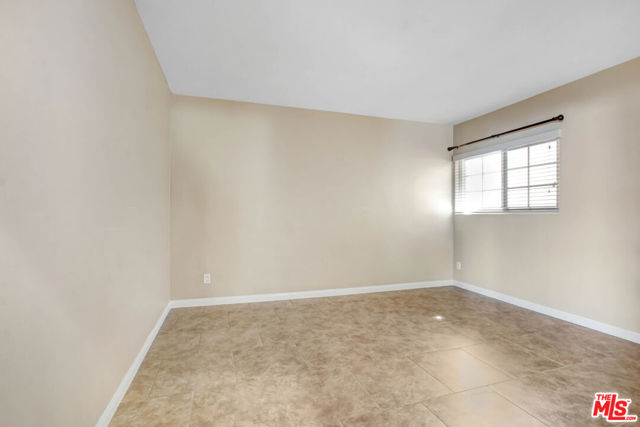 2623 S Beverly Drive, Los Angeles CA: https://media.crmls.org/mediaz/3c82e4fa-cf9d-4448-97ee-53a43a574ff4.jpg