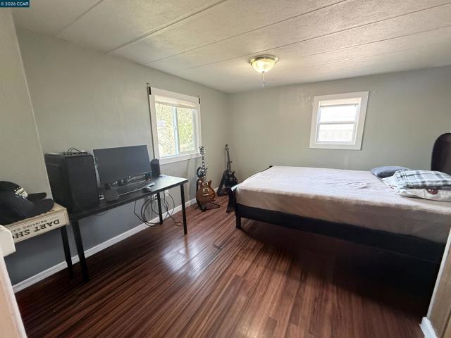 244 American Canyon Rd, American Canyon CA: https://media.crmls.org/mediaz/3c832e4b-d60f-4789-a33e-73674744978d.jpg