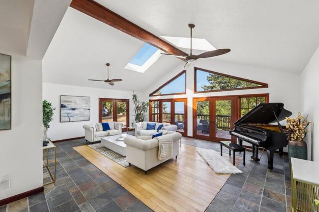 16501 Skyline Boulevard, Woodside CA: https://media.crmls.org/mediaz/3c835927-7b51-4172-9e25-4e7988045b3b.jpg