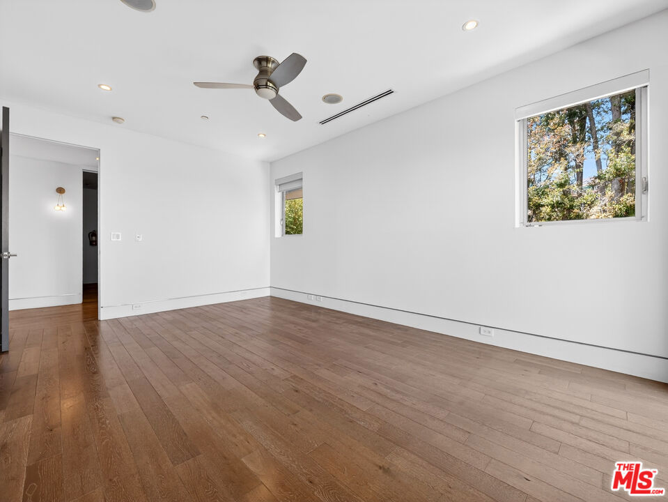 MLS #26986619 image #18