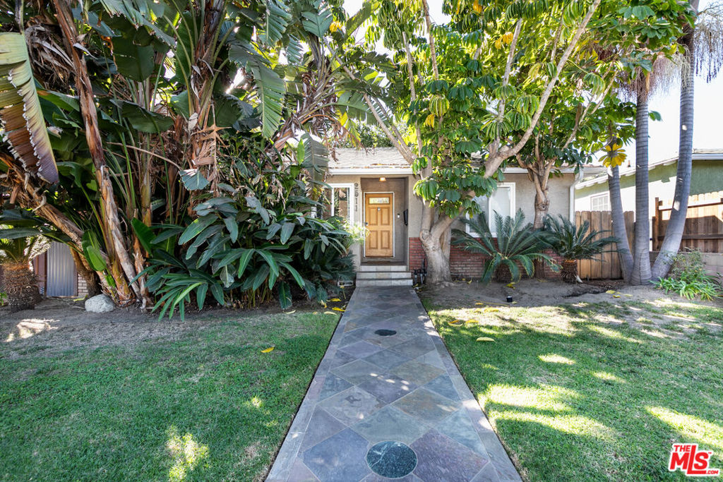 2511 Butler Avenue