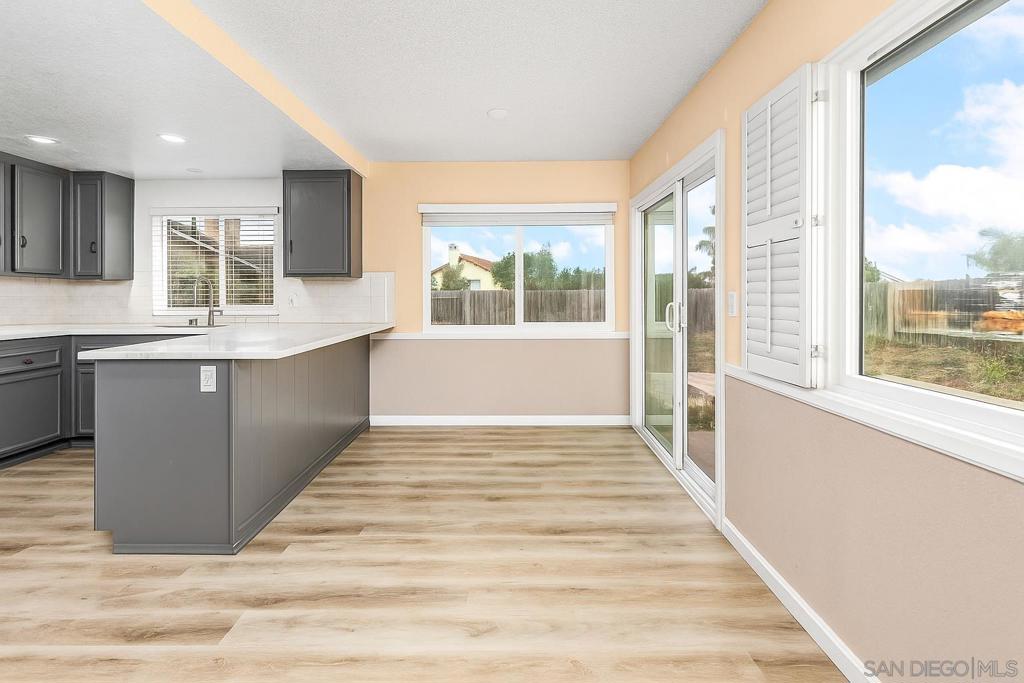 MLS #250032958SD img 7