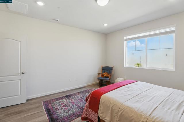 4105 Markovich Ct, Richmond CA: https://media.crmls.org/mediaz/3c8870d0-5aae-4896-9150-7e786a83b066.jpg