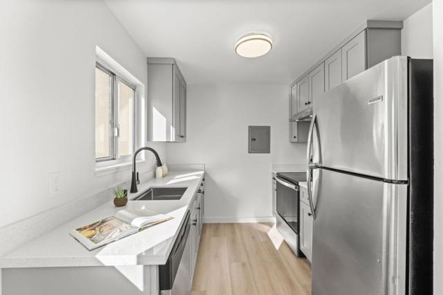 1064 15th Avenue, Redwood City CA: https://media.crmls.org/mediaz/3c894cd6-24eb-4692-8b25-58de9fbd00ed.jpg