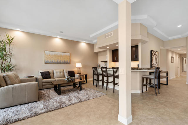 38678 Dahlia Way, Palm Desert CA: https://media.crmls.org/mediaz/3c8a4d27-3207-4b28-a511-da8545b97c4f.jpg