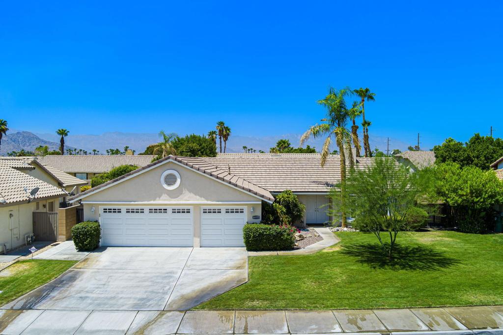 44125 Calico Circle
