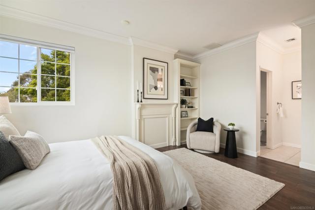4204 3rd Ave, San Diego CA: https://media.crmls.org/mediaz/3c8d7fb0-ddd4-445d-9079-a62aa0f9e8a6.jpg