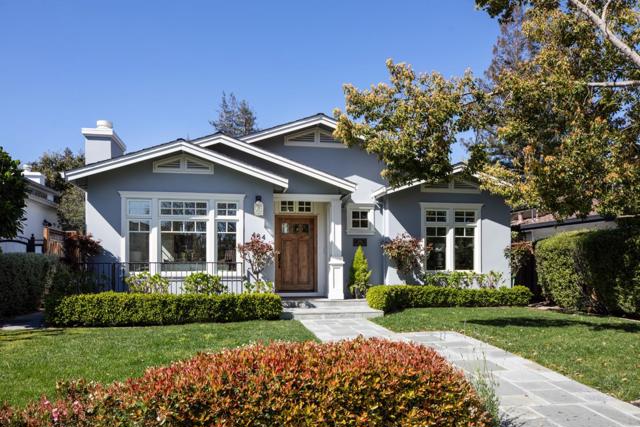 484 Orange Avenue, Los Altos CA: https://media.crmls.org/mediaz/3c9012f5-edb1-4d93-8880-243483984acd.jpg