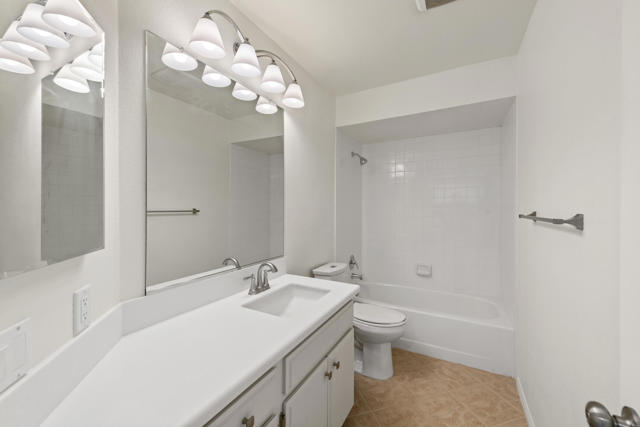 75258 La Sierra Drive, Palm Desert, CA 92211