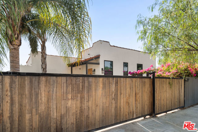 3202 Drew Street, Los Angeles CA: https://media.crmls.org/mediaz/3c91504e-d1e8-421c-90f7-12f593bea490.jpg