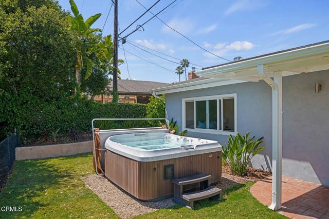 Detail Gallery Image 17 of 33 For 1111 Crestline Dr, Santa Barbara,  CA 93105 - 3 Beds | 2/1 Baths