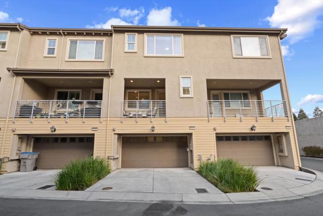 862 White Moonstone Loop, San Jose CA: https://media.crmls.org/mediaz/3c922996-b550-46ce-a7be-275183a73b7b.jpg