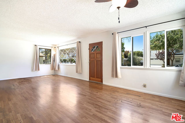 3556 Butler Avenue, Los Angeles CA: https://media.crmls.org/mediaz/3c9362f1-e422-4c1a-b1ec-cae59e8c00d8.jpg