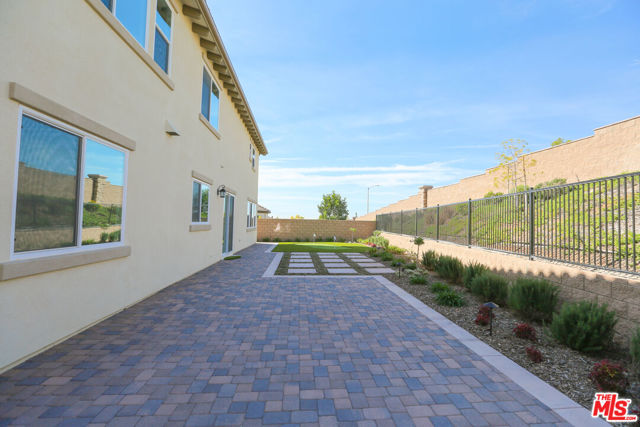 20159 Trentino Lane, Yorba Linda CA: https://media.crmls.org/mediaz/3c94c0e0-7022-4152-b71f-943f4fcf583b.jpg