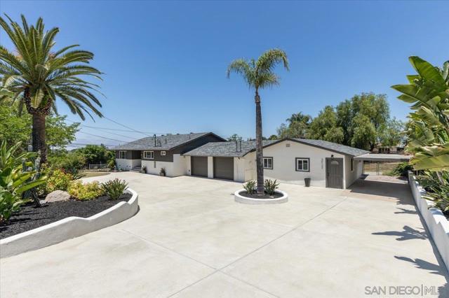 30118 Miller Rd., Valley Center CA: https://media.crmls.org/mediaz/3c94e897-a5e0-4df3-a30a-e6fde35b8485.jpg