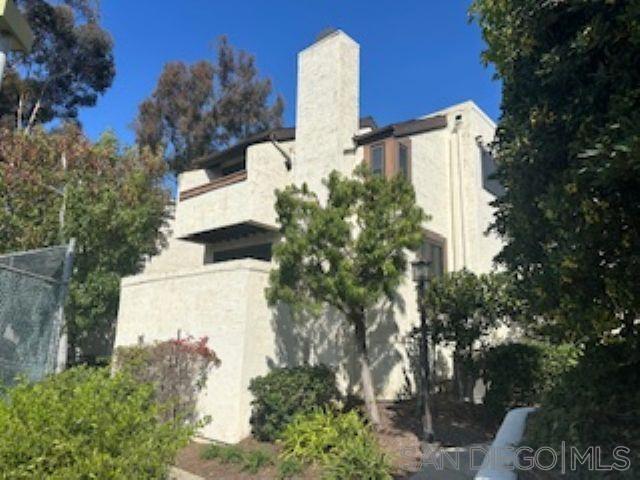 2258 Caminito Pescado, San Diego CA: https://media.crmls.org/mediaz/3c952e0b-4dfc-42db-b2ff-8b75c174bb6a.jpg