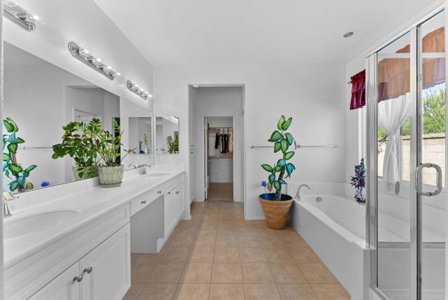 Detail Gallery Image 23 of 49 For 31557 Whitecrown Dr, Murrieta,  CA 92563 - 5 Beds | 3 Baths