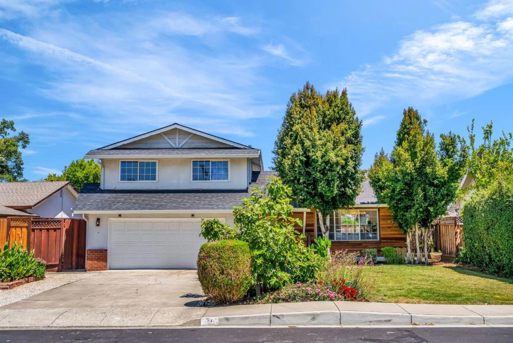 180 Coventry Drive