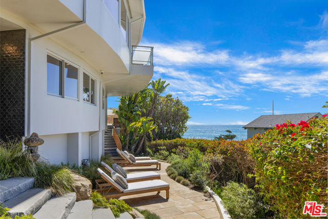 31558 Victoria Point Road, Malibu, California 90265, 4 Bedrooms Bedrooms, ,4 BathroomsBathrooms,Single Family Residence,For Sale,Victoria Point,24414895