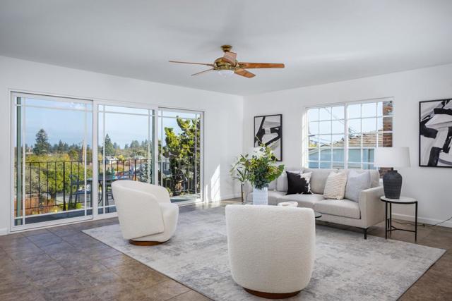 40 Alameda De Las Pulgas, Redwood City CA: https://media.crmls.org/mediaz/3c9675c2-d606-4a63-bd09-62bed4ff32ca.jpg